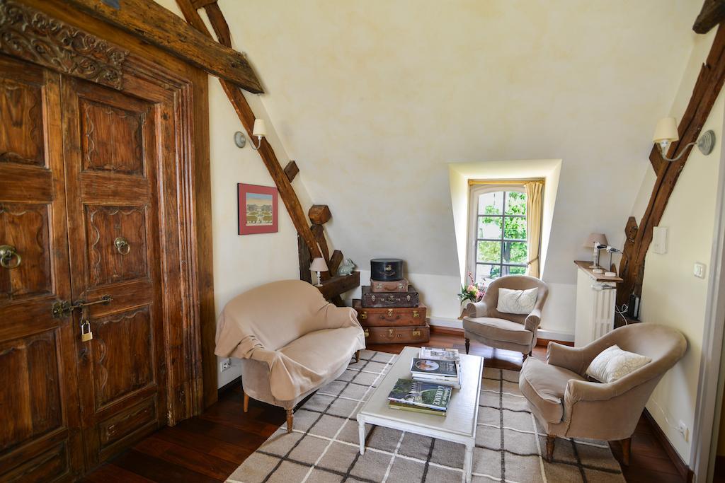 Bed and Breakfast Charmilles Des Cordeliers Paris Exterior foto