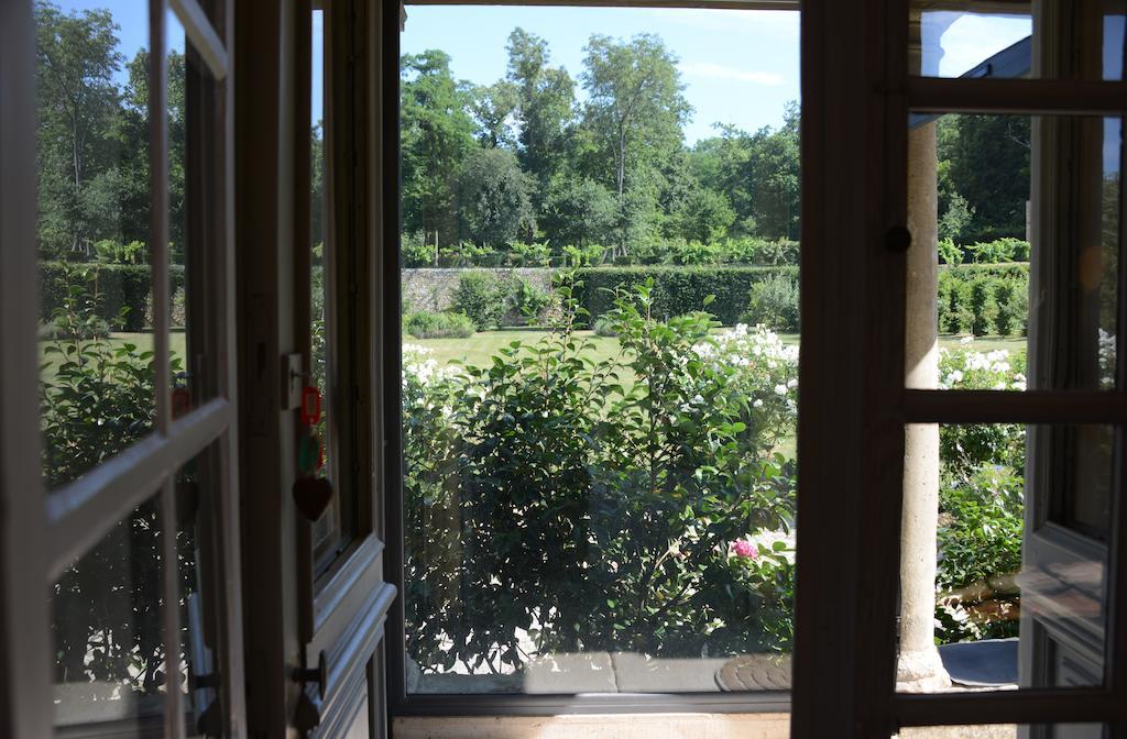 Bed and Breakfast Charmilles Des Cordeliers Paris Exterior foto