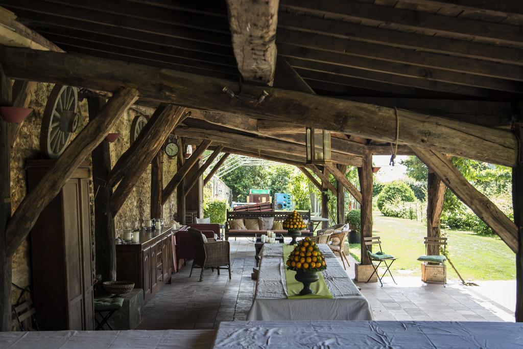 Bed and Breakfast Charmilles Des Cordeliers Paris Exterior foto