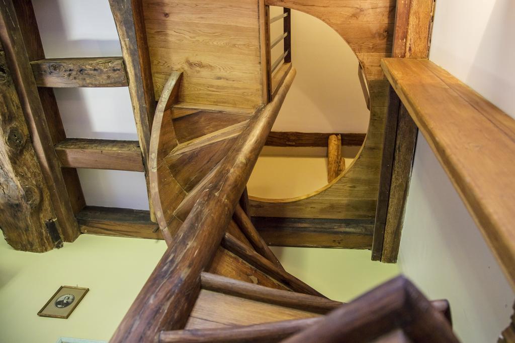 Bed and Breakfast Charmilles Des Cordeliers Paris Exterior foto